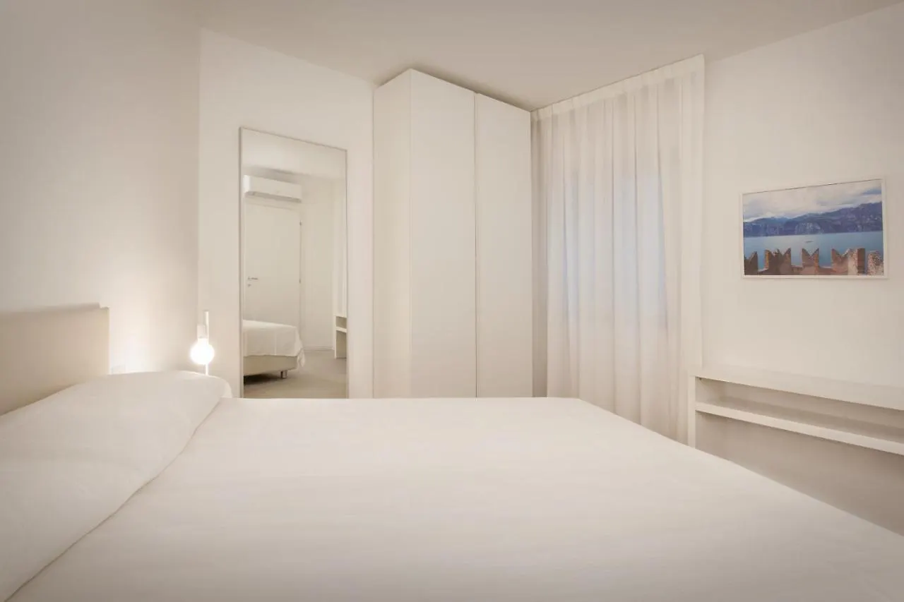 Apartment Azzurro Torri Del Benaco